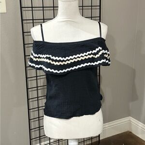 Gibson Textured Black Knit Top